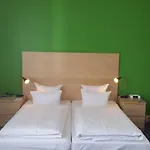 Hotel Sorat 3*