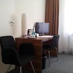 Sorat Hotel