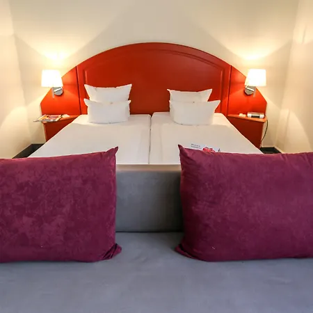 Hotel Sorat 3*