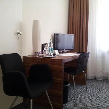 Sorat Hotel